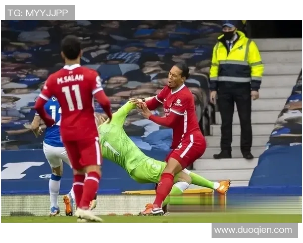 埃弗顿主场惜败利物浦激战三球大战精彩回顾 埃弗顿主场惜败利物浦激战三球大战精彩回顾